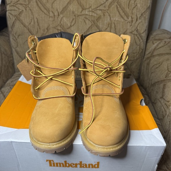 MISMATCH* Timberland TB 110361 713 PREMIUM 6 IN LACE WATERPROOF Women's Boot - Picture 5 of 7
